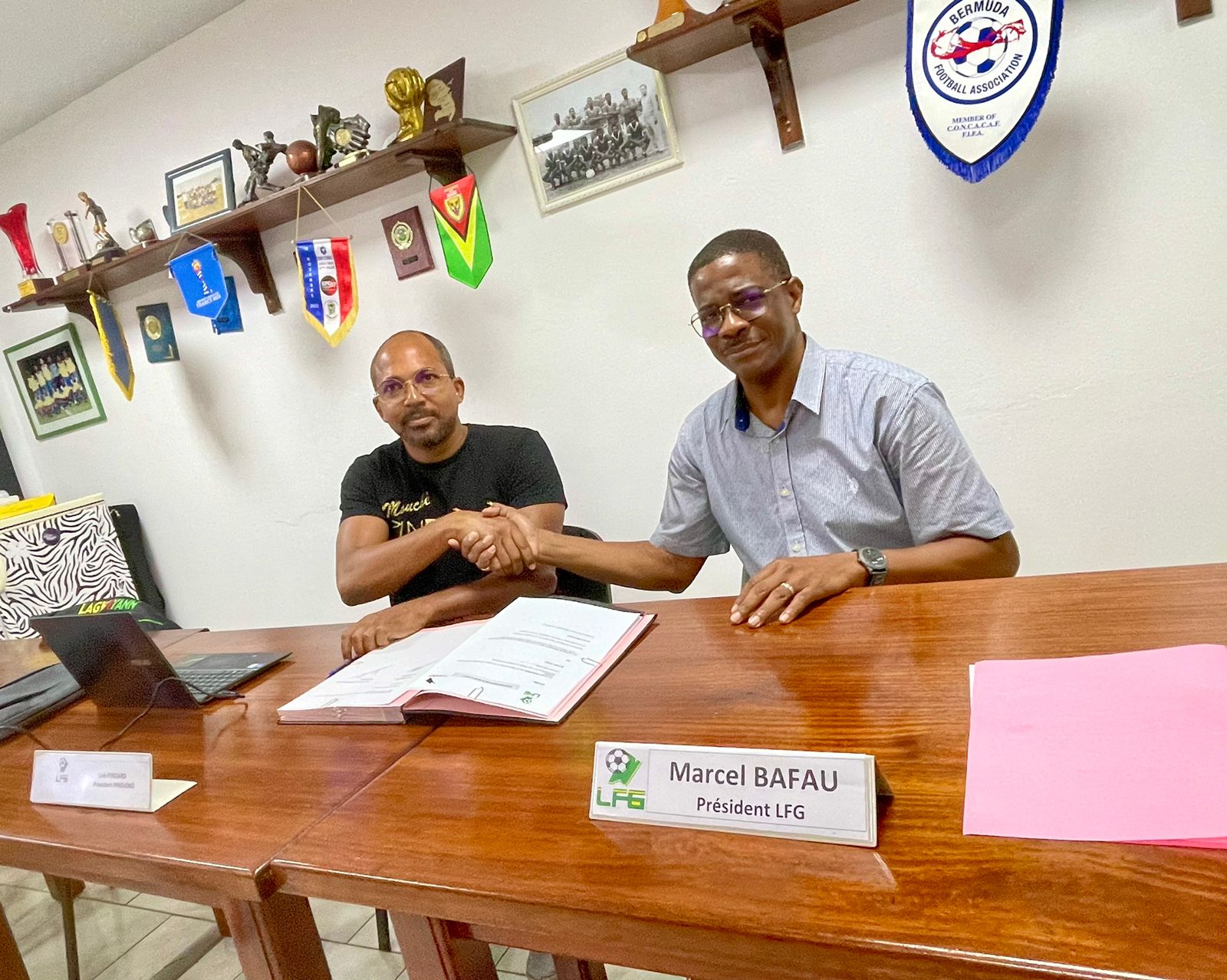 Signature de la convention de naming du Championnat Régional 1 à la Ligue de Football de la Guyane