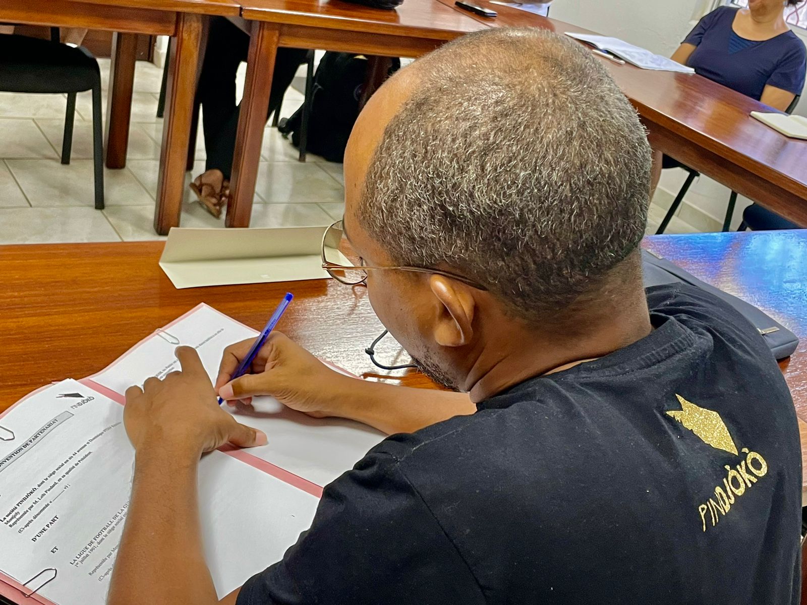 Signature de la convention de naming du Championnat Régional 1 à la Ligue de Football de la Guyane