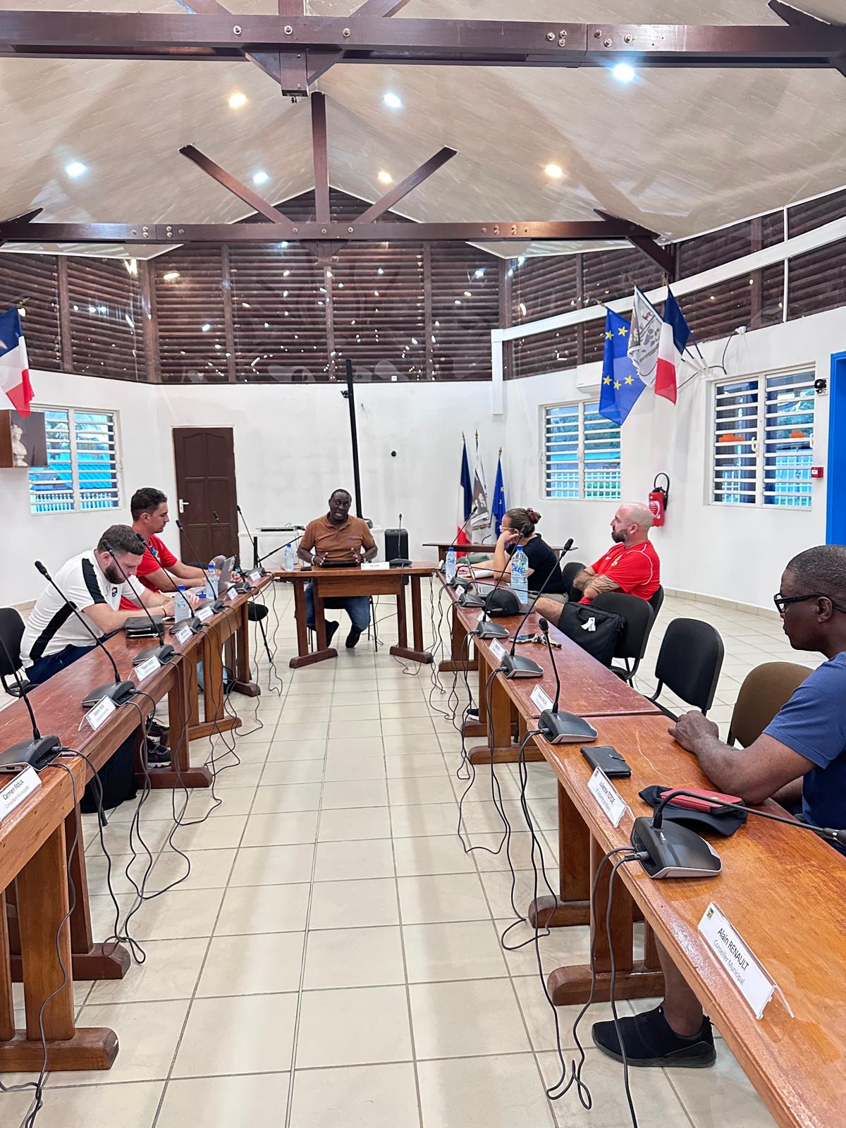 Une délégation de la LFG en visite à Grand-Santi et Maripasoula