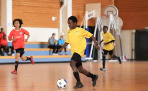 Du 12 au 15 mai 2025, l’équipe minime du Collège Gérard Holder de Cayenne a brillamment représenté la Guyane, son établissement et la Ligue de Football de la Guyane au Championnat de France Futsal Excellence UNSS, qui s’est tenu à Troyes.